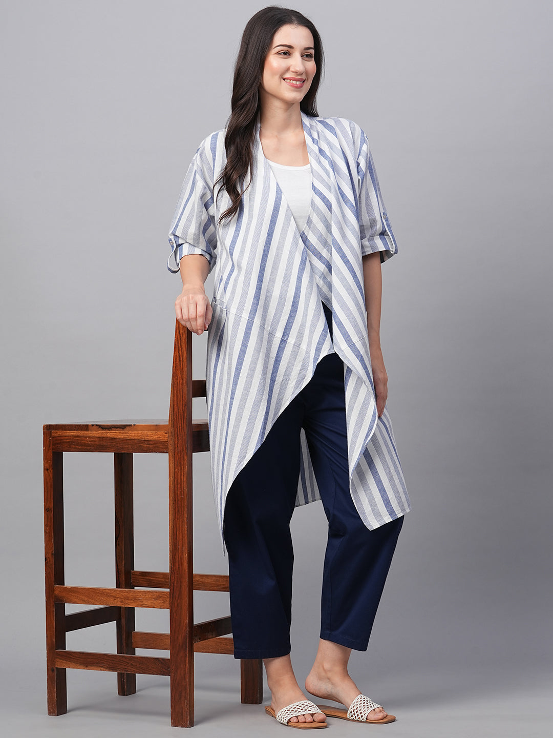 Women's Blue Cotton Linen Regular Fit Shrug