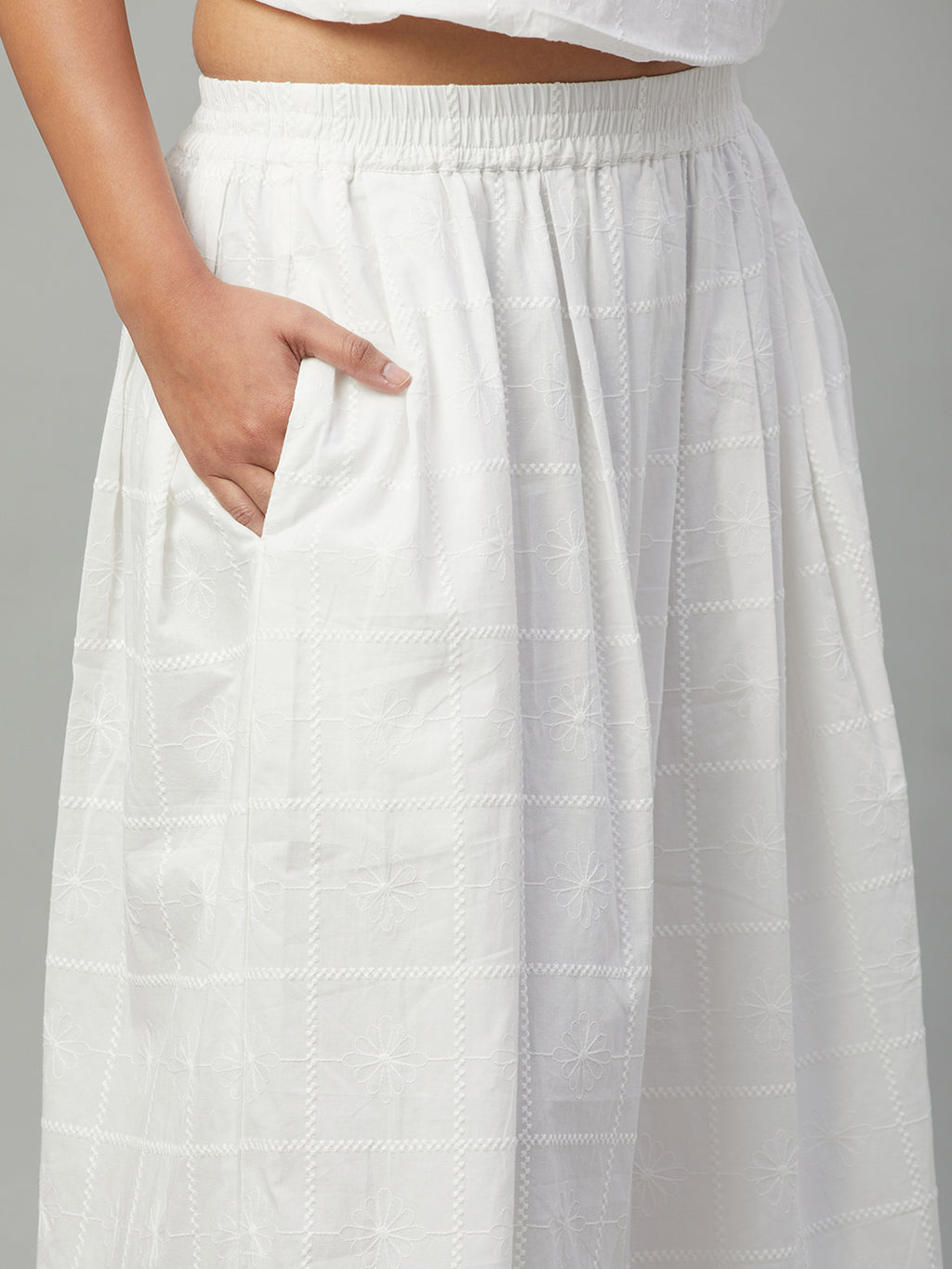 Women's White 100% Cotton Regular Fit Skirt