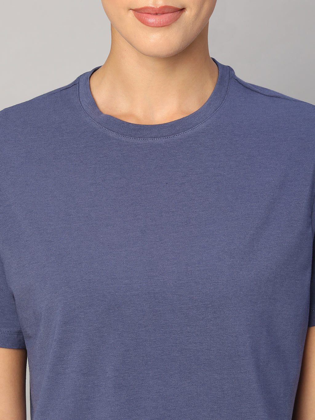 Women's Lavender Cotton Bamboo Elastane Regular Fit Tshirt