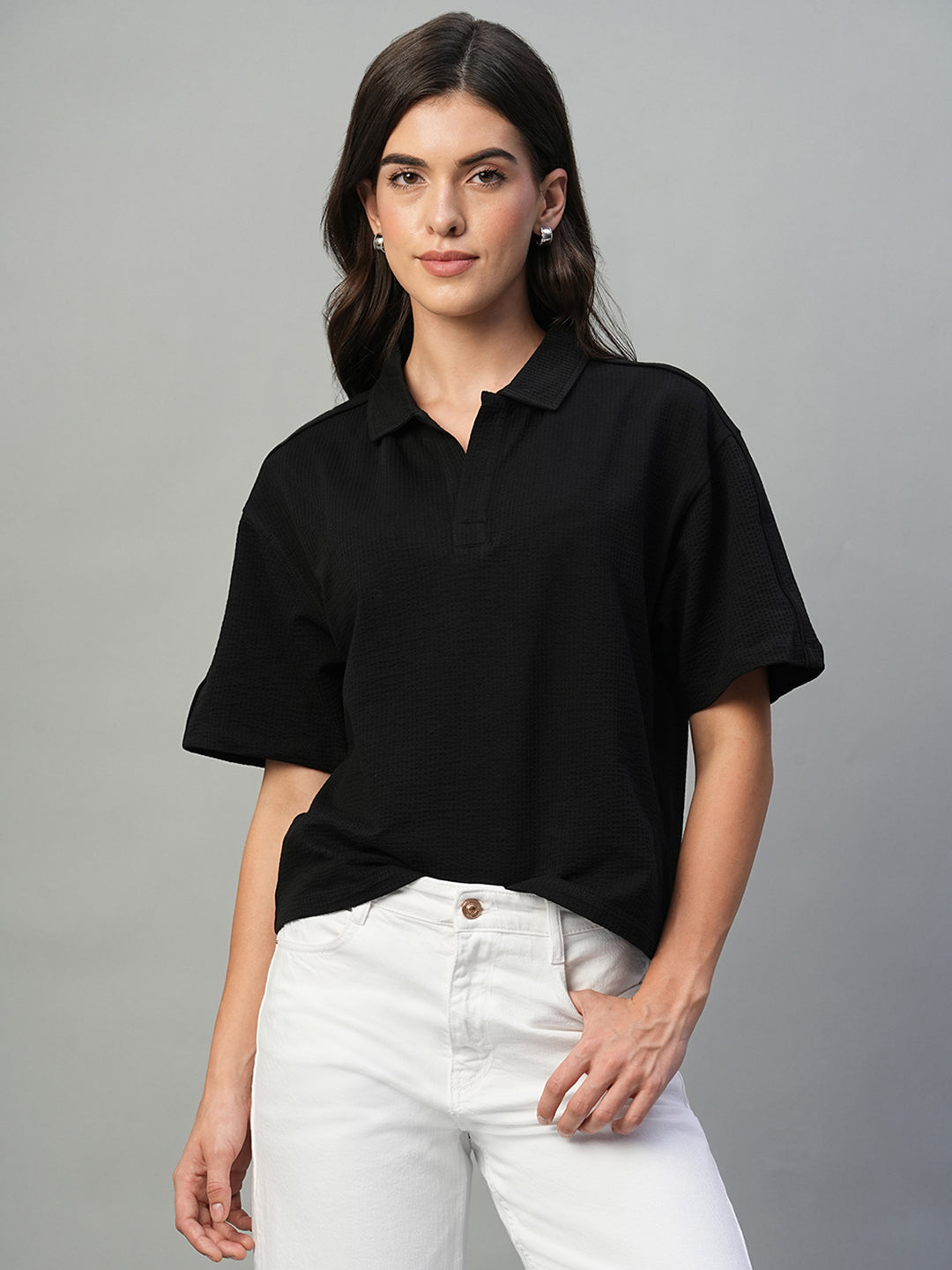 Women's Black Cotton Elastane Regular Fit Tshirt