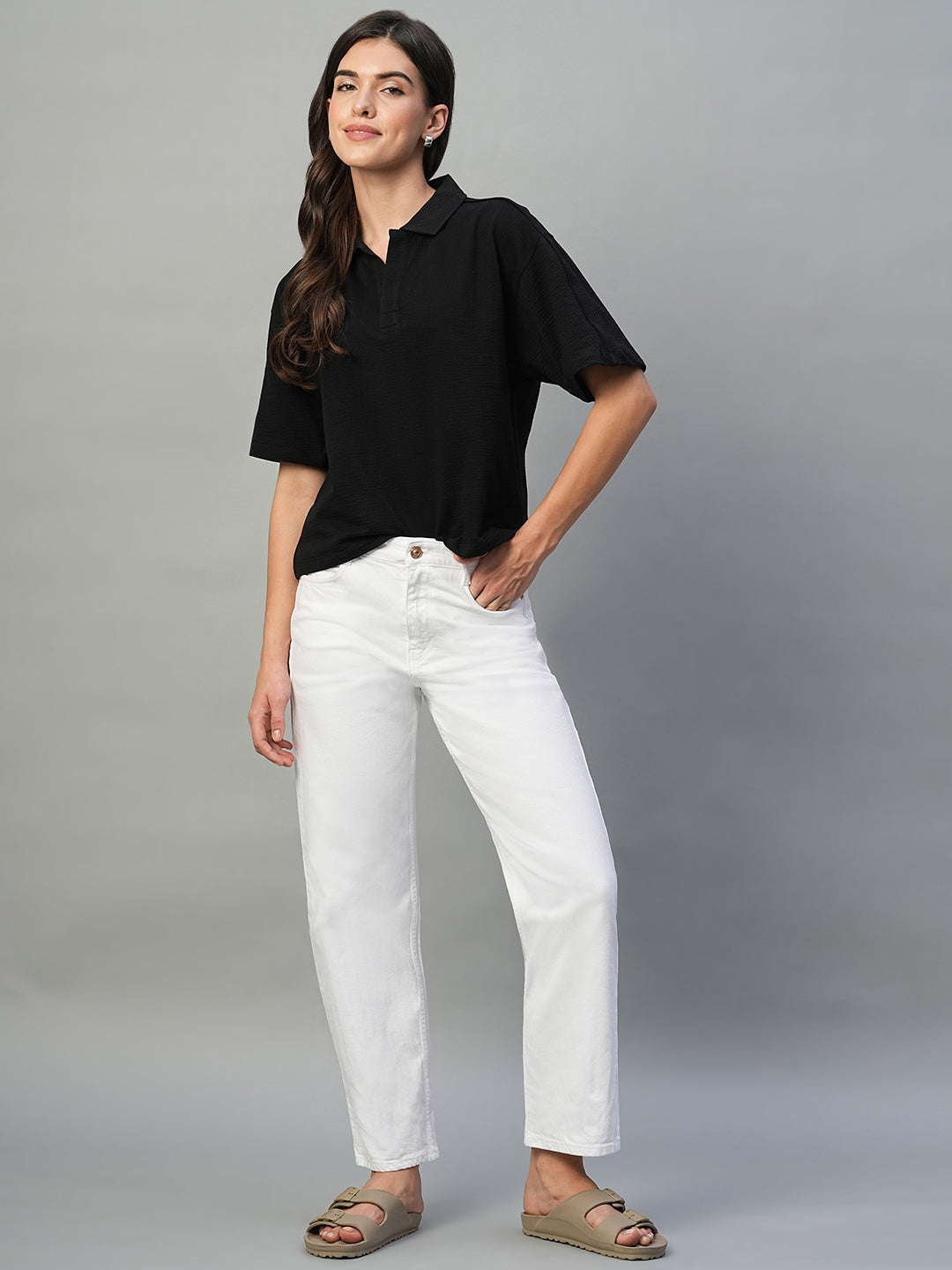 Women's Black Cotton Elastane Regular Fit Tshirt