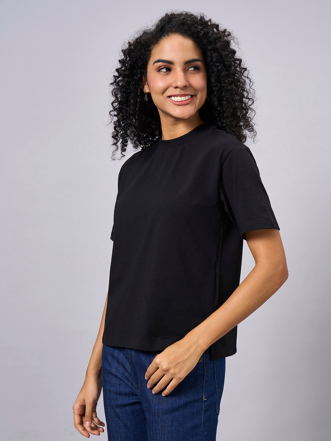 Women's Black Cotton Elastane Regular Fit Tshirt