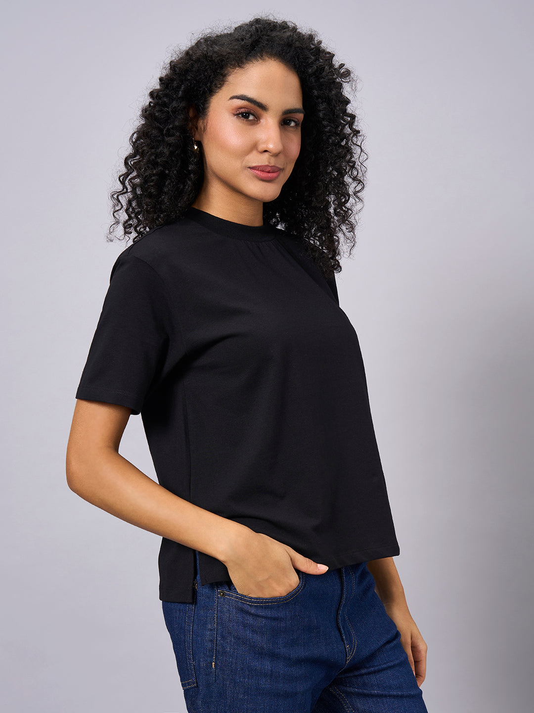 Women's Black Cotton Elastane Regular Fit Tshirt