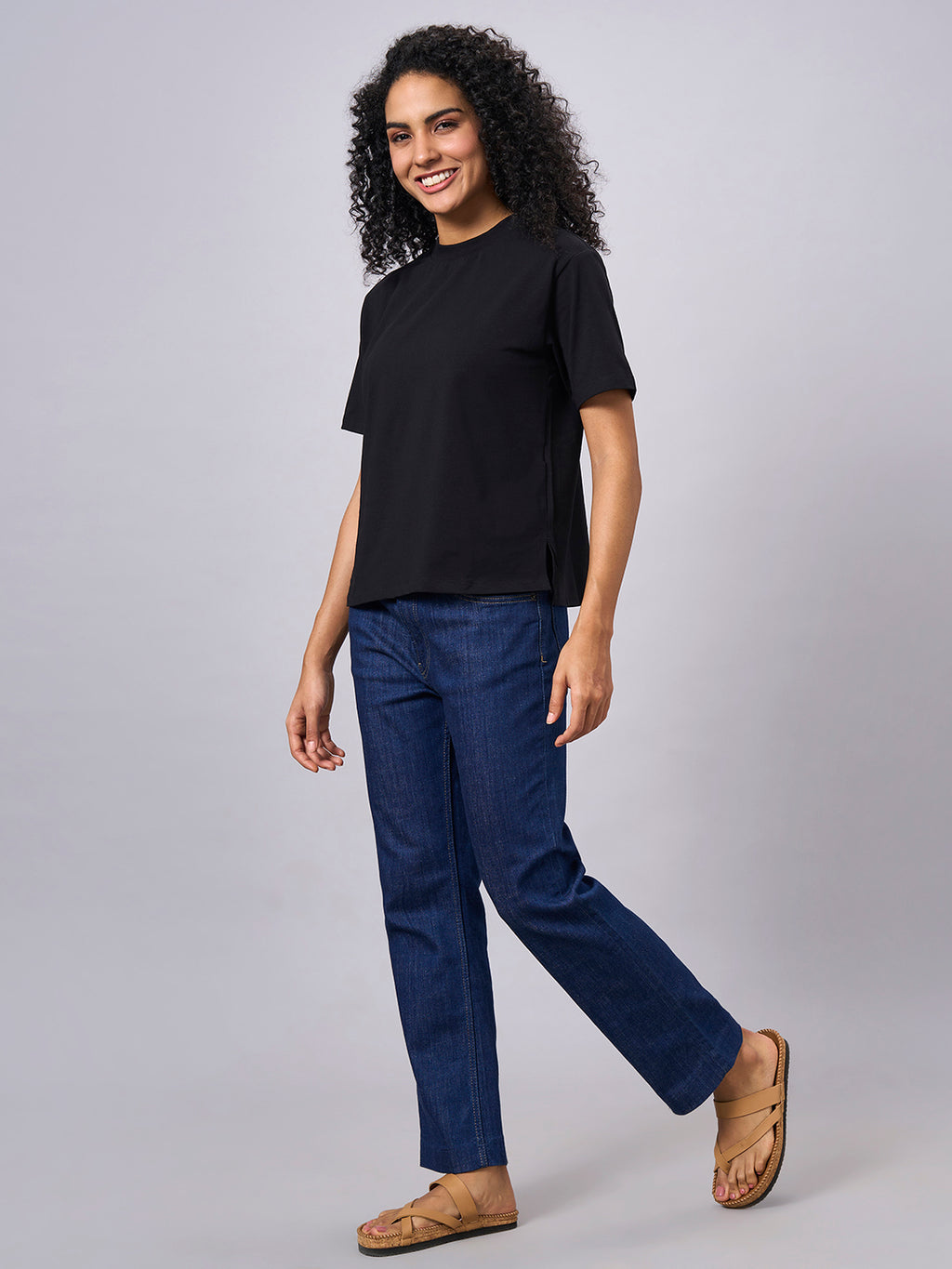 Women's Black Cotton Elastane Regular Fit Tshirt
