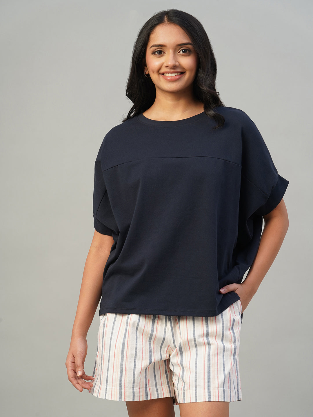 Women's Navy Cotton Elastane Loose Fit Tshirt