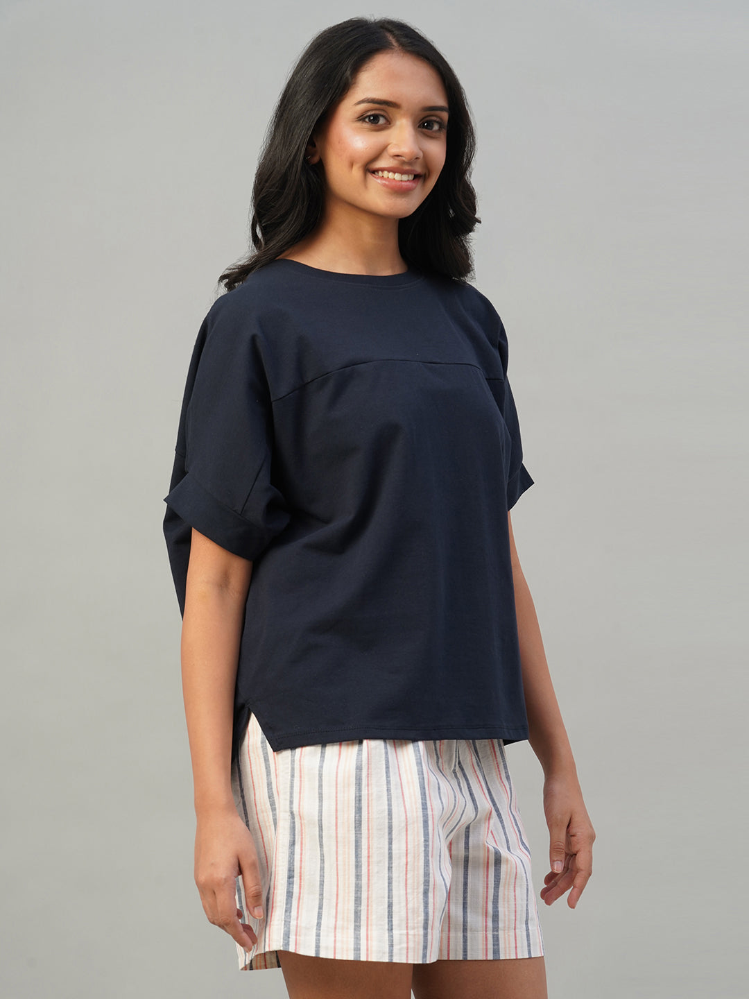 Women's Navy Cotton Elastane Loose Fit Tshirt