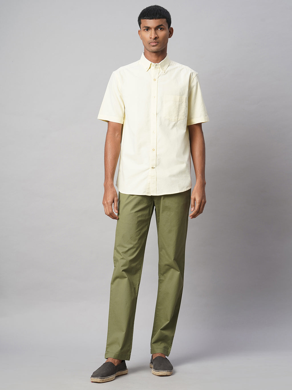 Men's Olive Cotton Lycra Regular Fit Pant