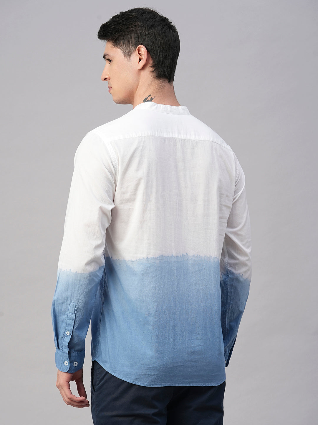 Men's White/Navy Cotton Regular Fit Shirt