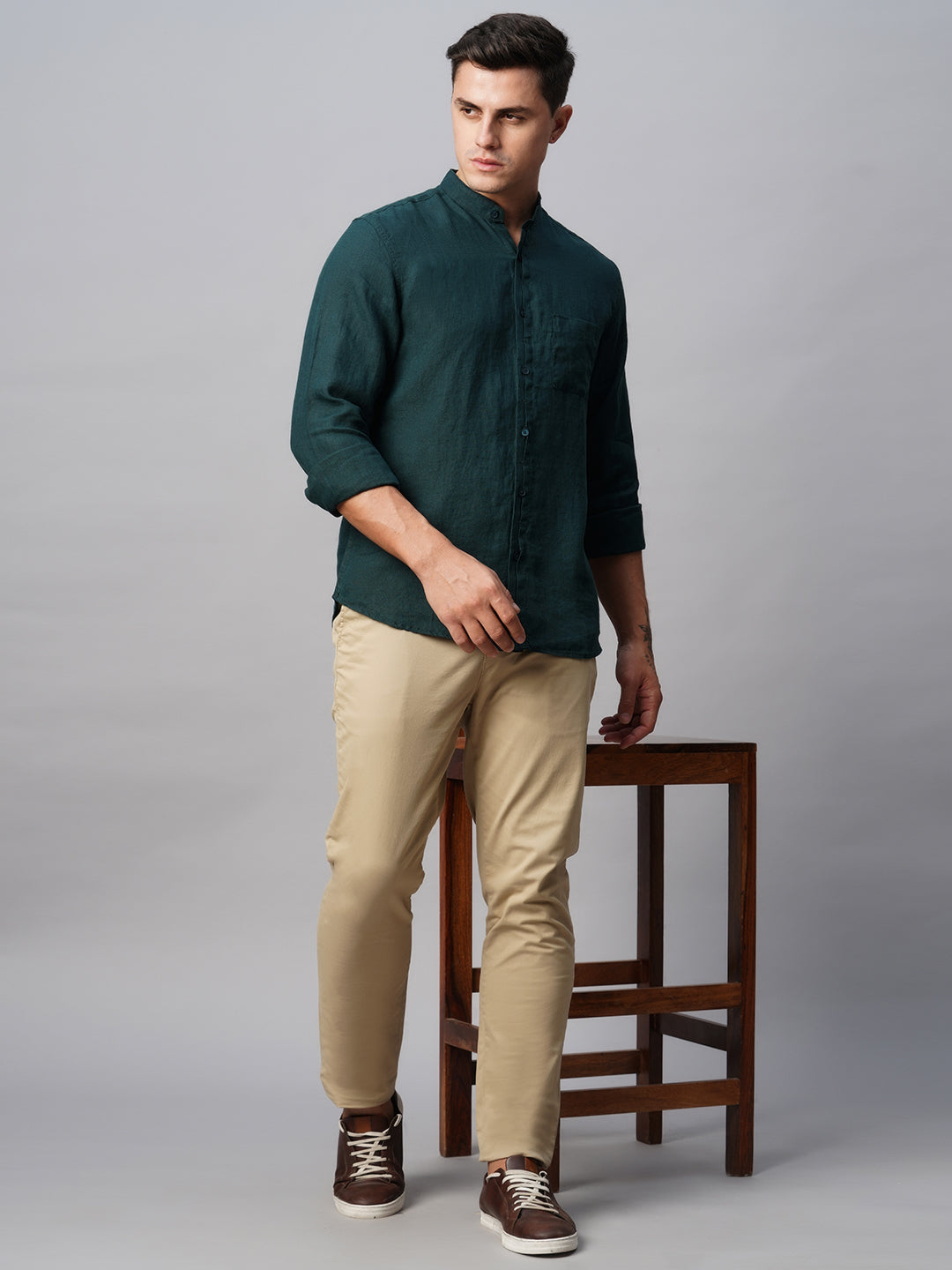 Men's Green 100% Linen Band Collared Regular Fit Long Sleeved Shirt