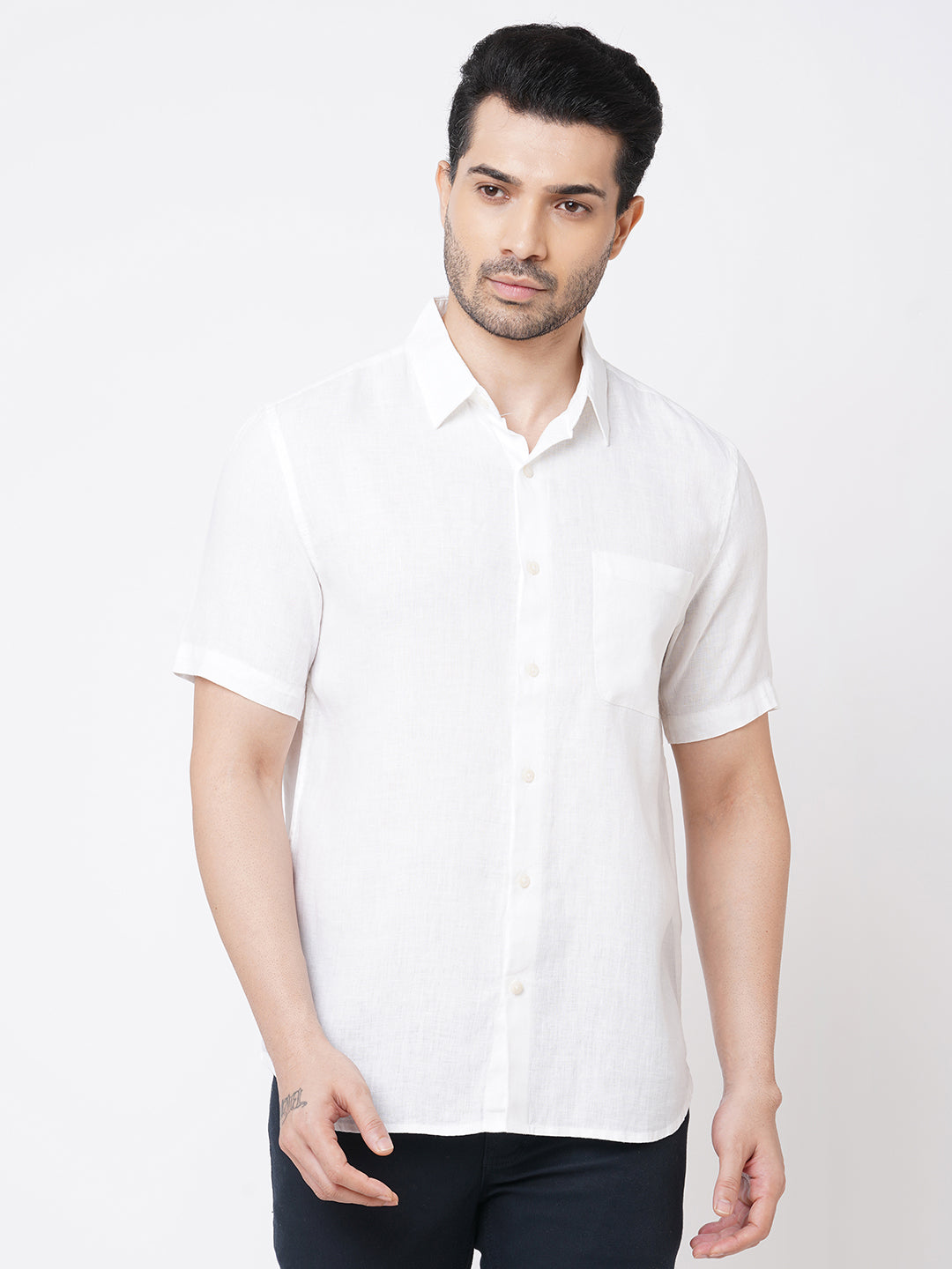 Men's 100% White Linen Regular Fit Short Sleeved Shirt