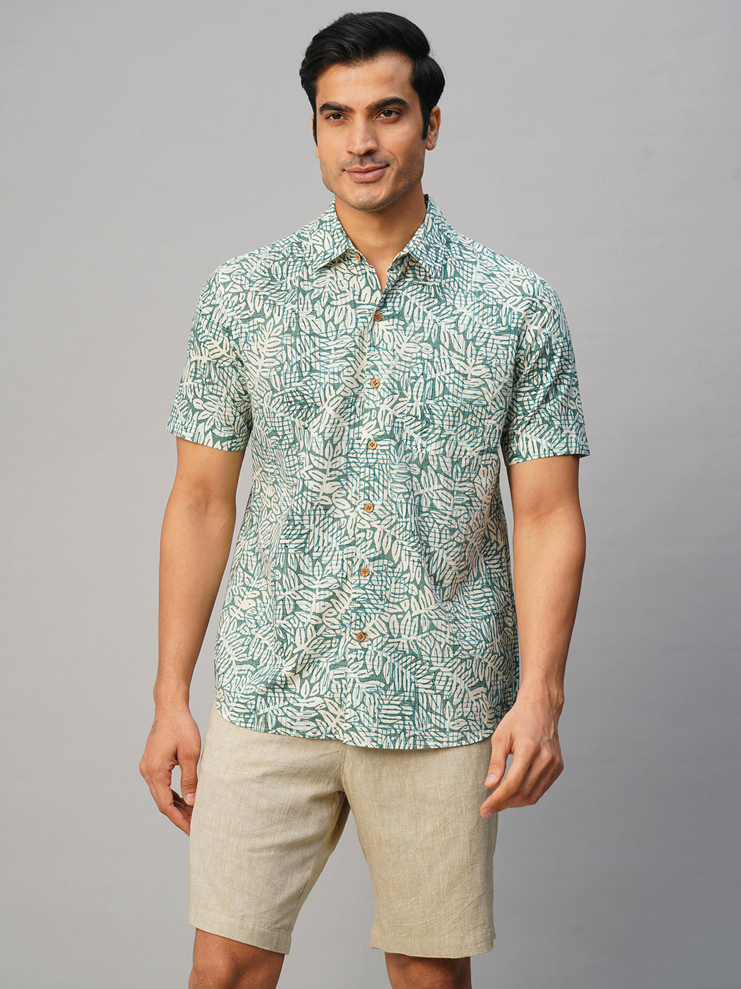 Men's Green Cotton Regular Fit Shirt