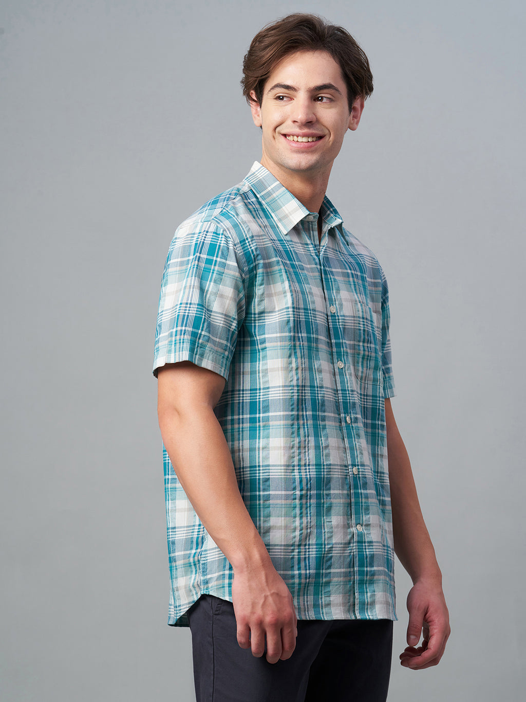 Men's Green 100% Cotton Regular Fit Shirt