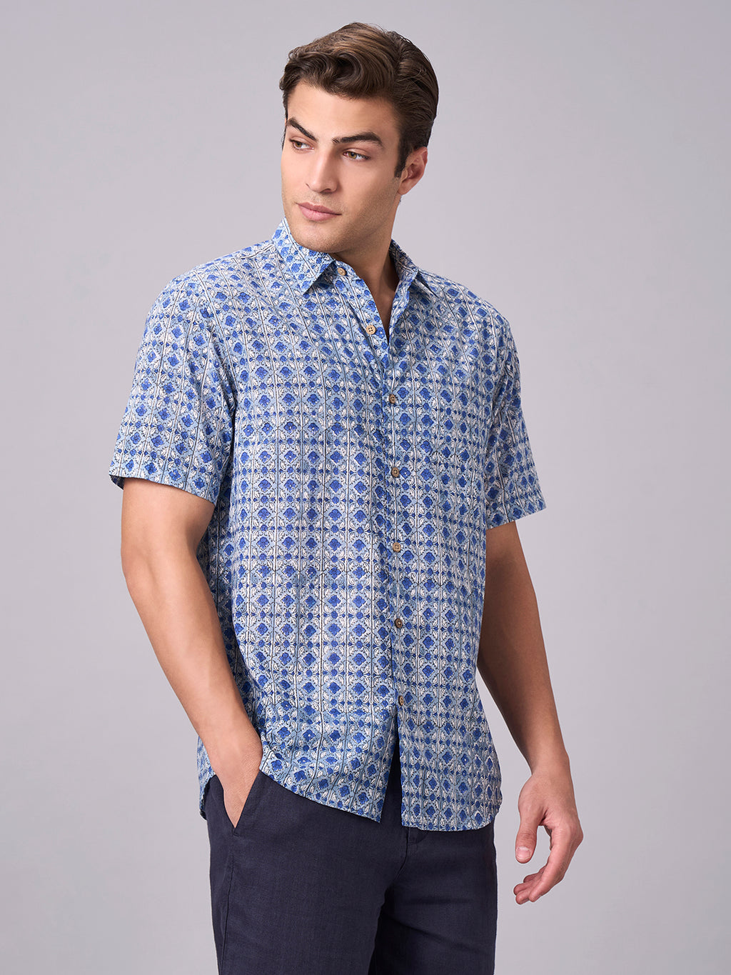 Men's Navy 100% Cotton Regular Fit Shirt