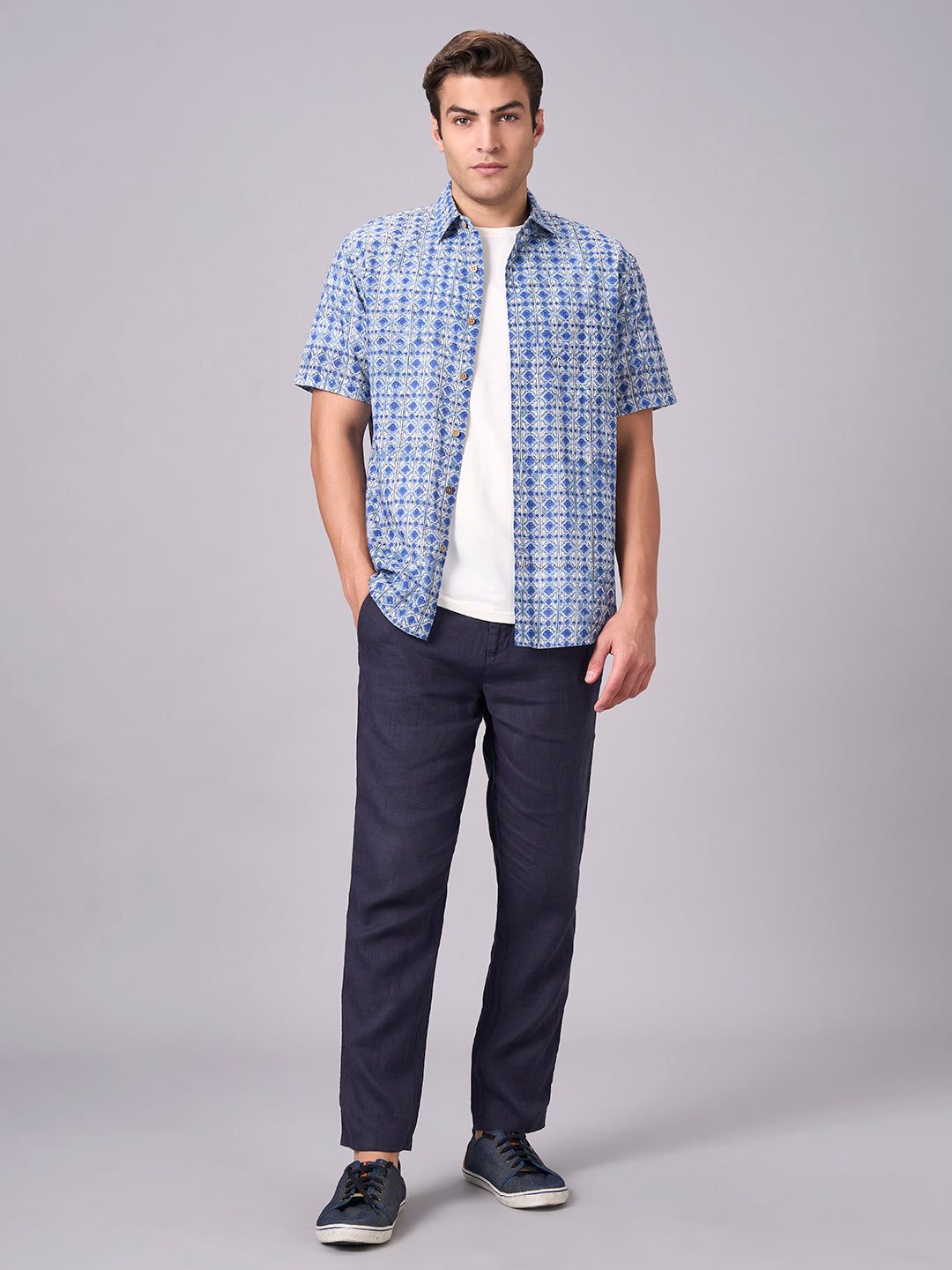 Men's Navy 100% Cotton Regular Fit Shirt