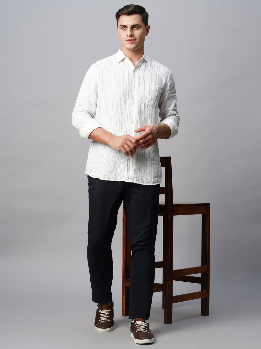 Men's White 100% Linen Regular Fit Long Sleeved Striped Shirt