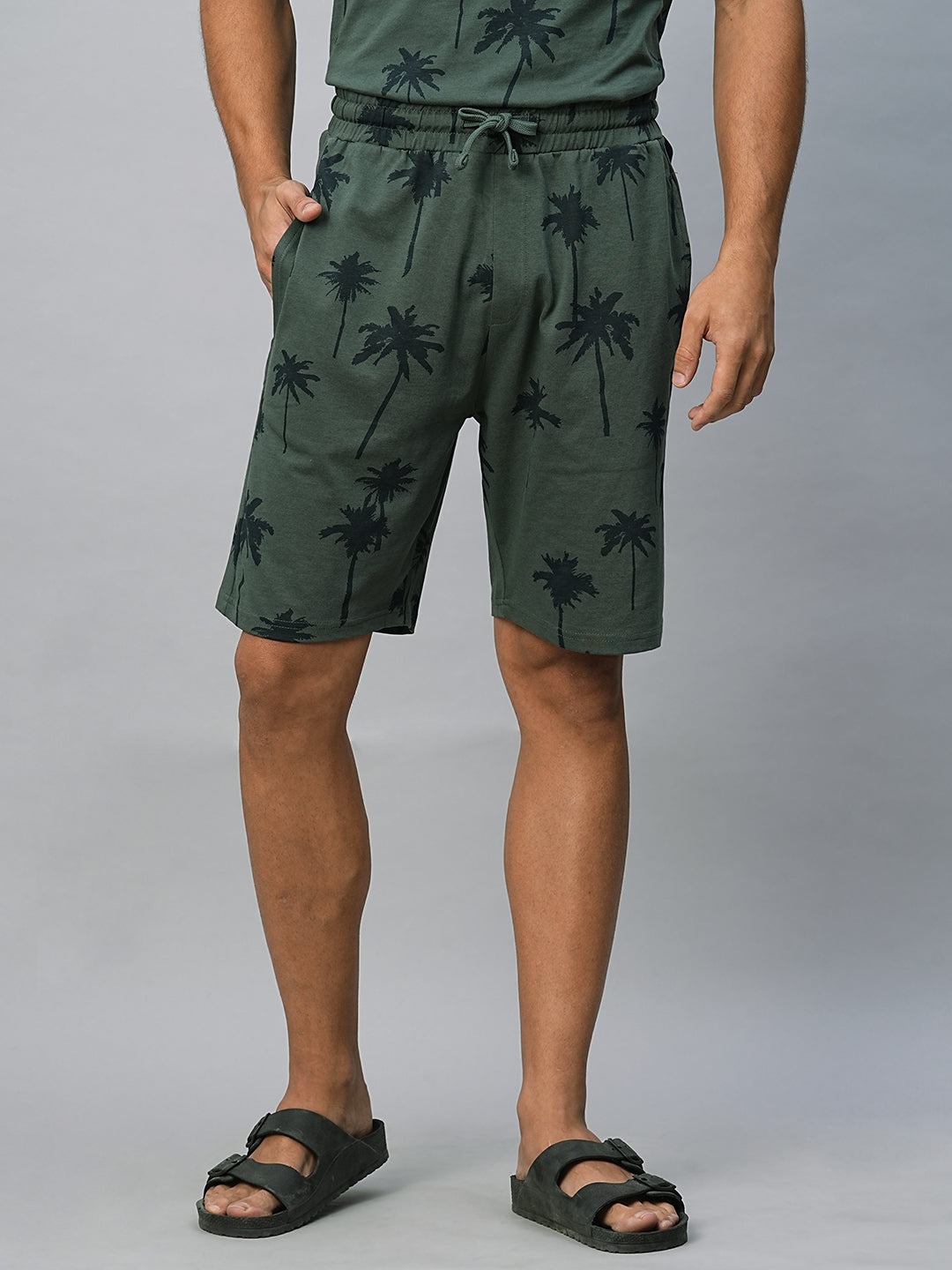 Men's Green Cotton Regular Fit Shorts