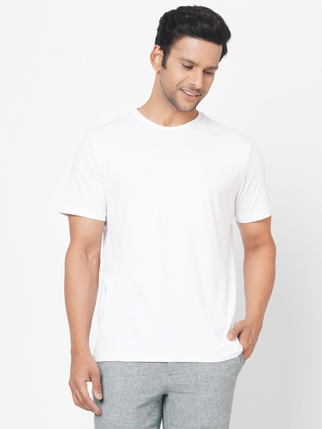 Men's White Cotton Regular Fit TShirt