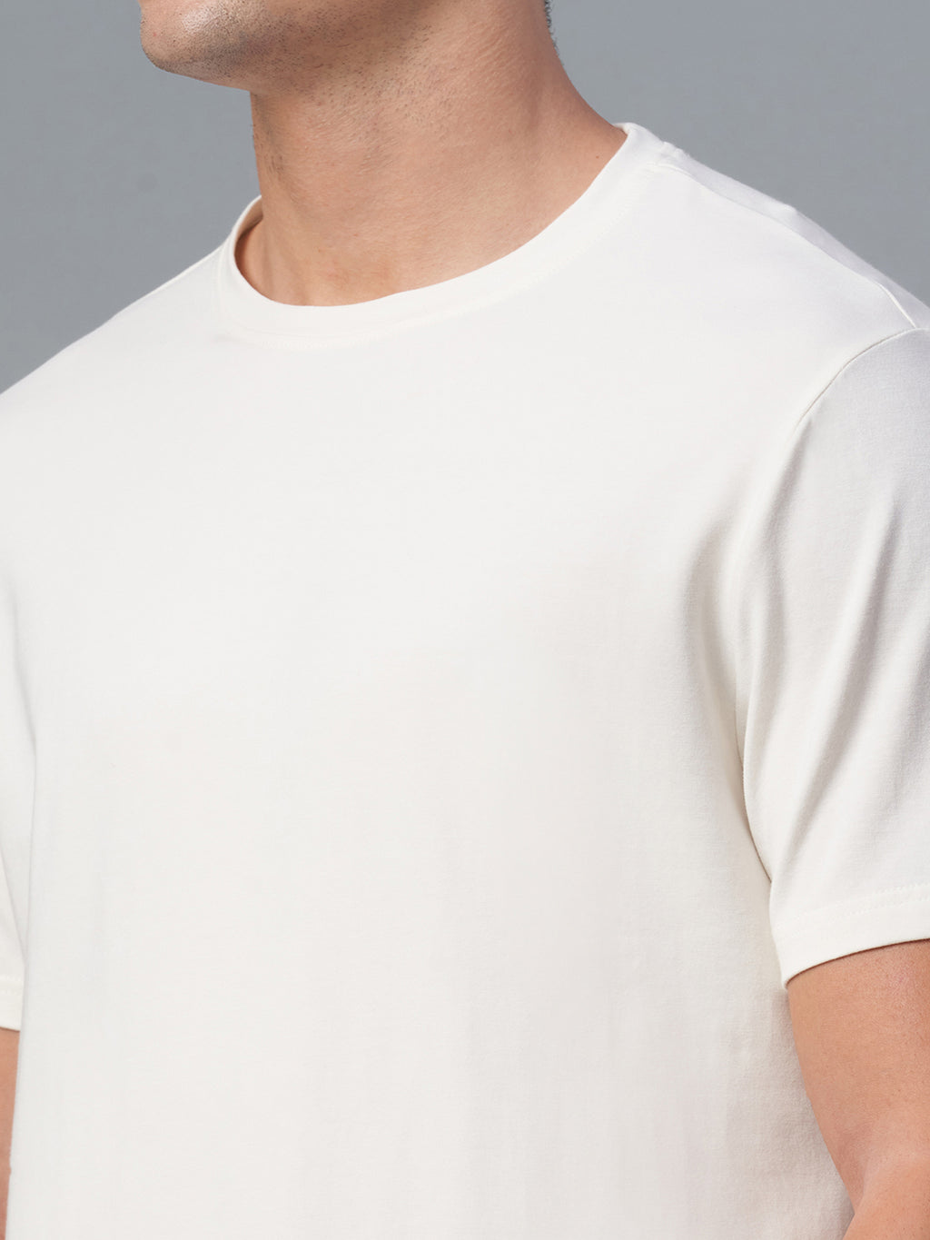 Men's Offwhite Cotton Bamboo Elastane Regular Fit Tshirt