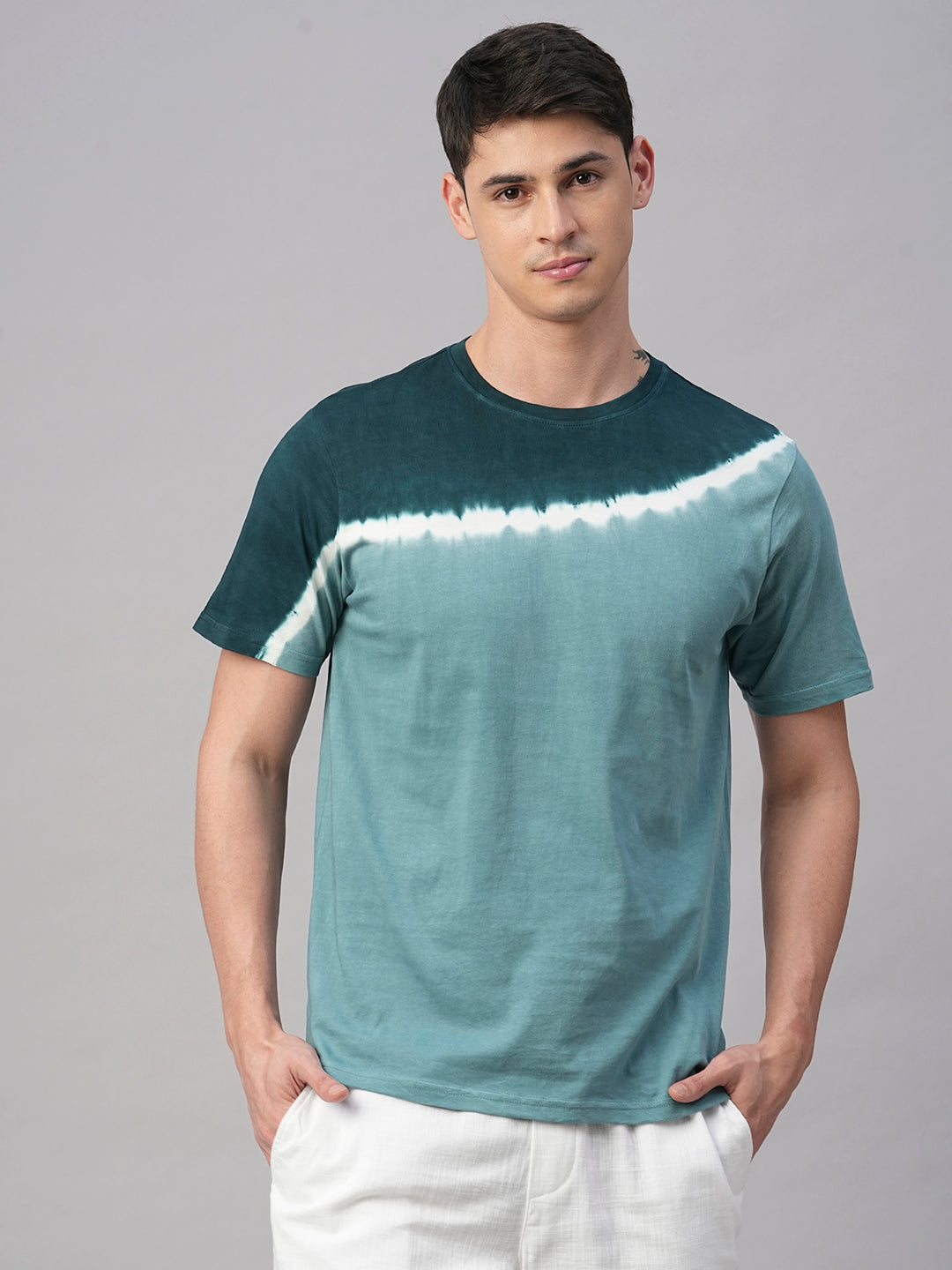 Men's Green Cotton Regular Fit Tshirt