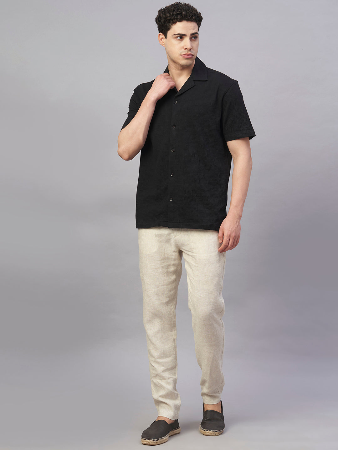 Men's Black Cotton Elastane Regular Fit Tshirt