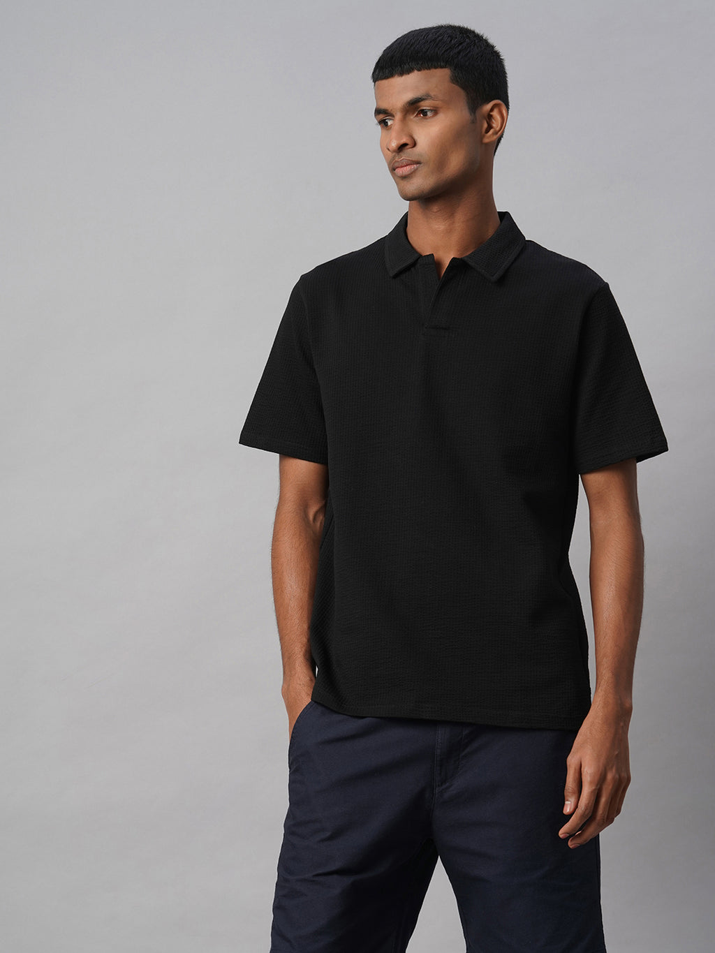 Men's Black Cotton Elastane Regular Fit Tshirt
