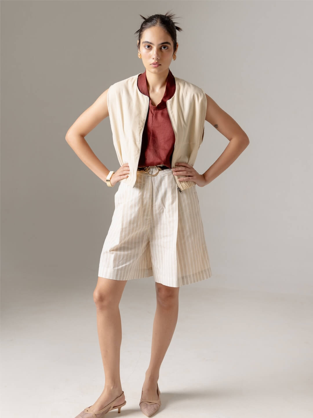 Women's Khaki Cotton Linen Regular Fit Shorts