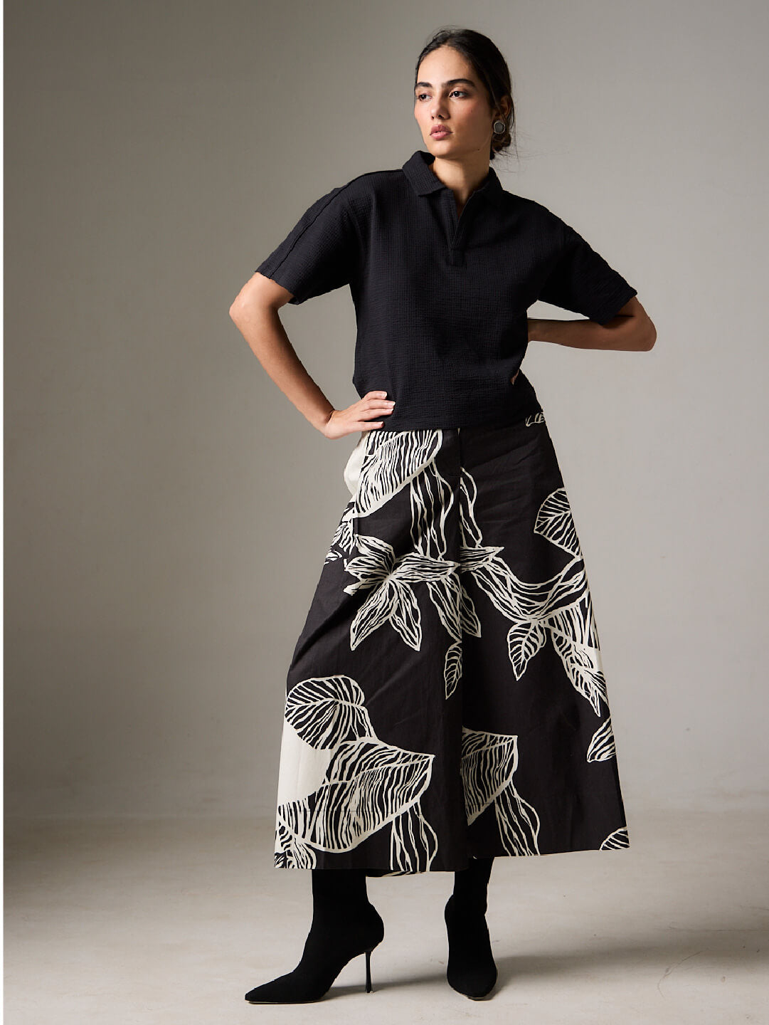 Women's White/Black 100% Cotton Regular Fit Culotte