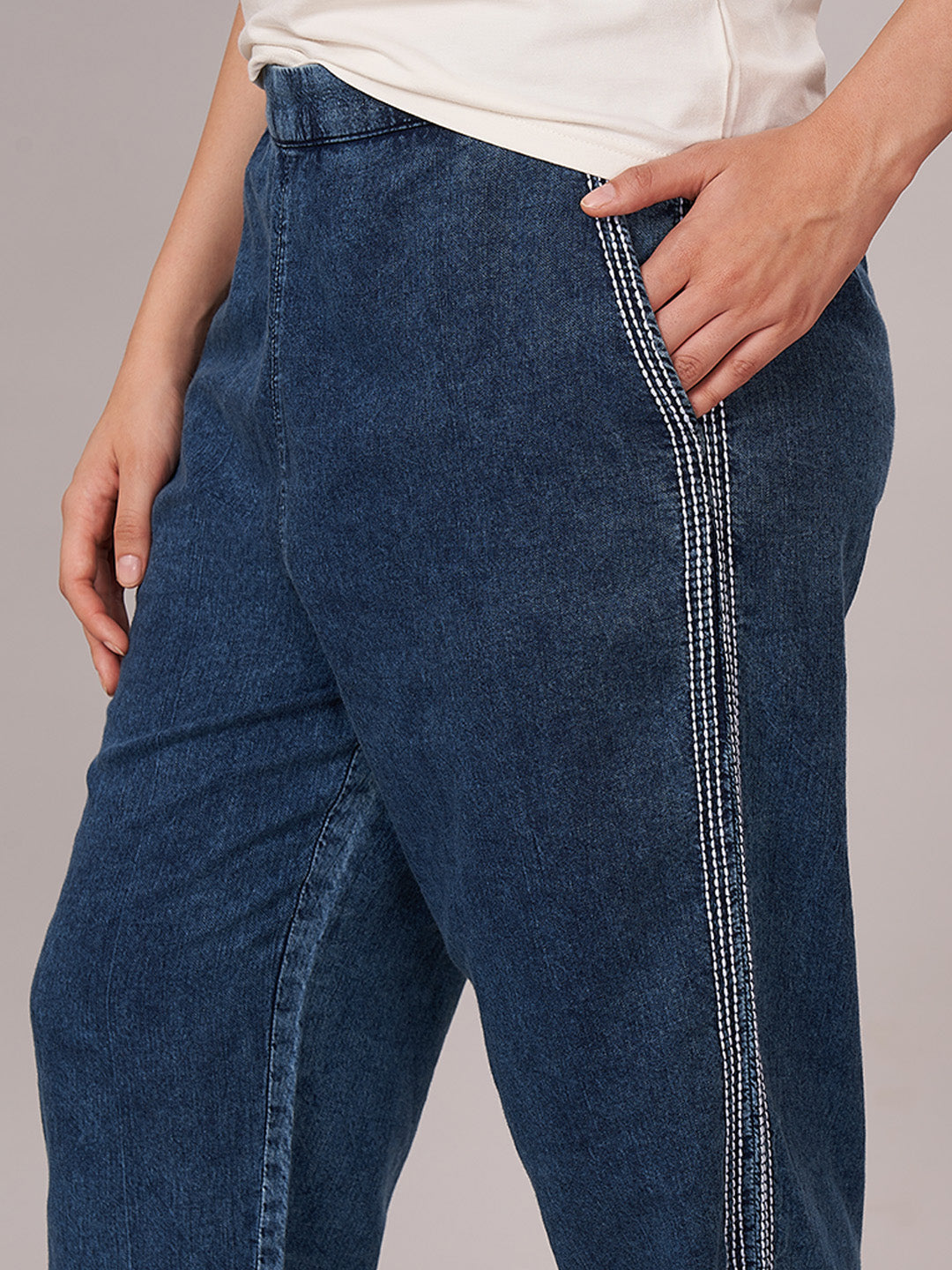 Women's 100% Cotton  Regular Fit Pant Denim