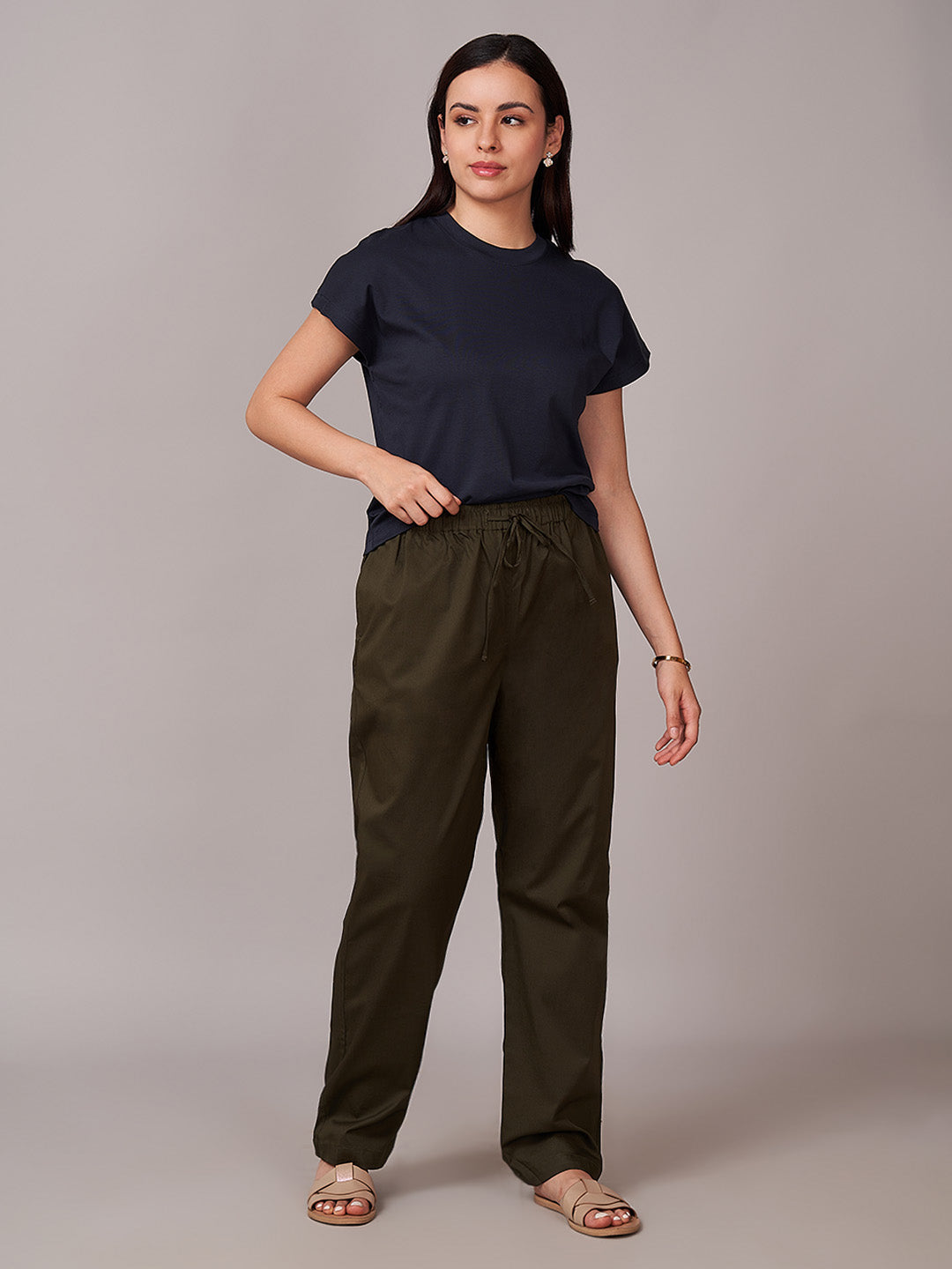Women's Cotton Lycra Regular Fit Pants Olive