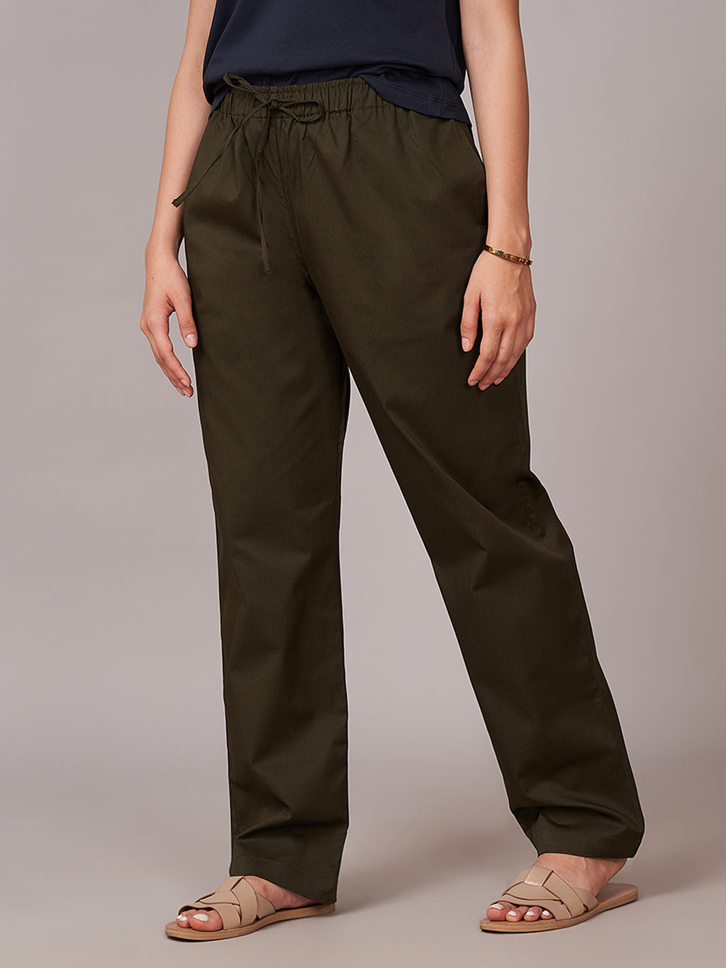 Women's Cotton Lycra Regular Fit Pants Olive