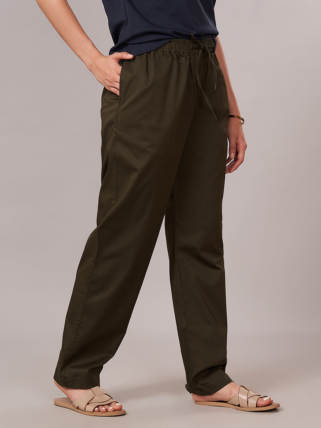 Women's Cotton Lycra Regular Fit Pants Olive