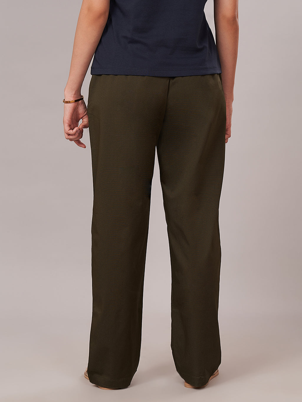 Women's Cotton Lycra Regular Fit Pants Olive