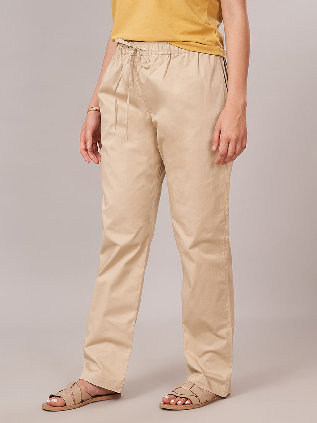 Women's Cotton Lycra Regular Fit Pants Beige