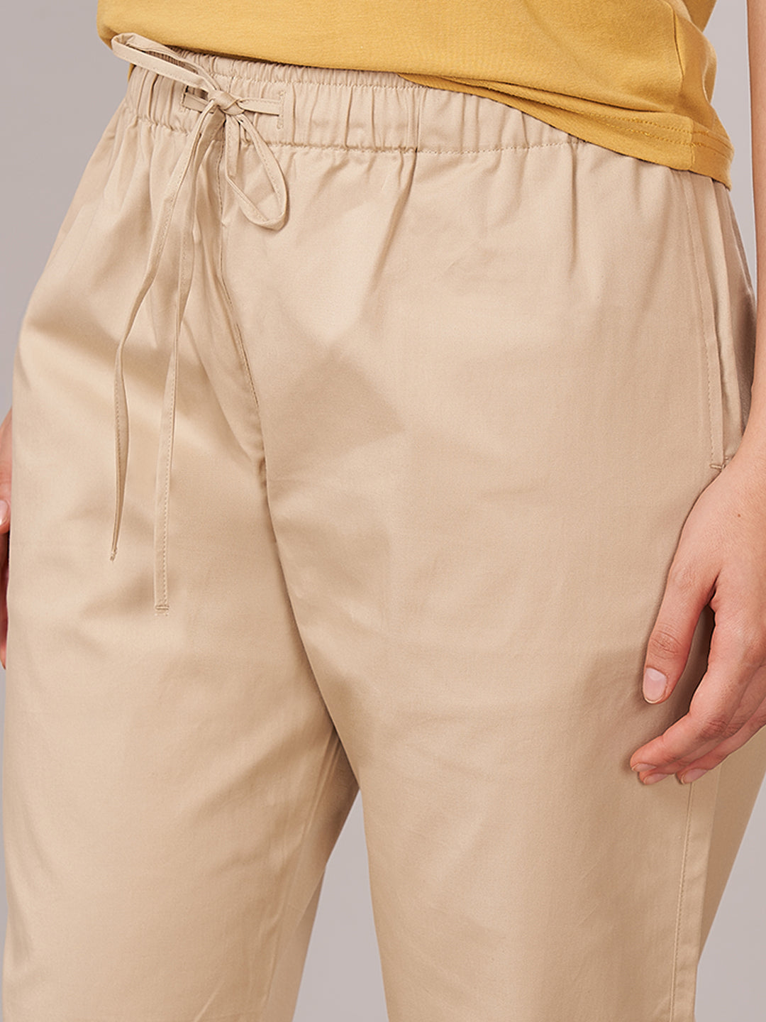 Women's Cotton Lycra Regular Fit Pants Beige