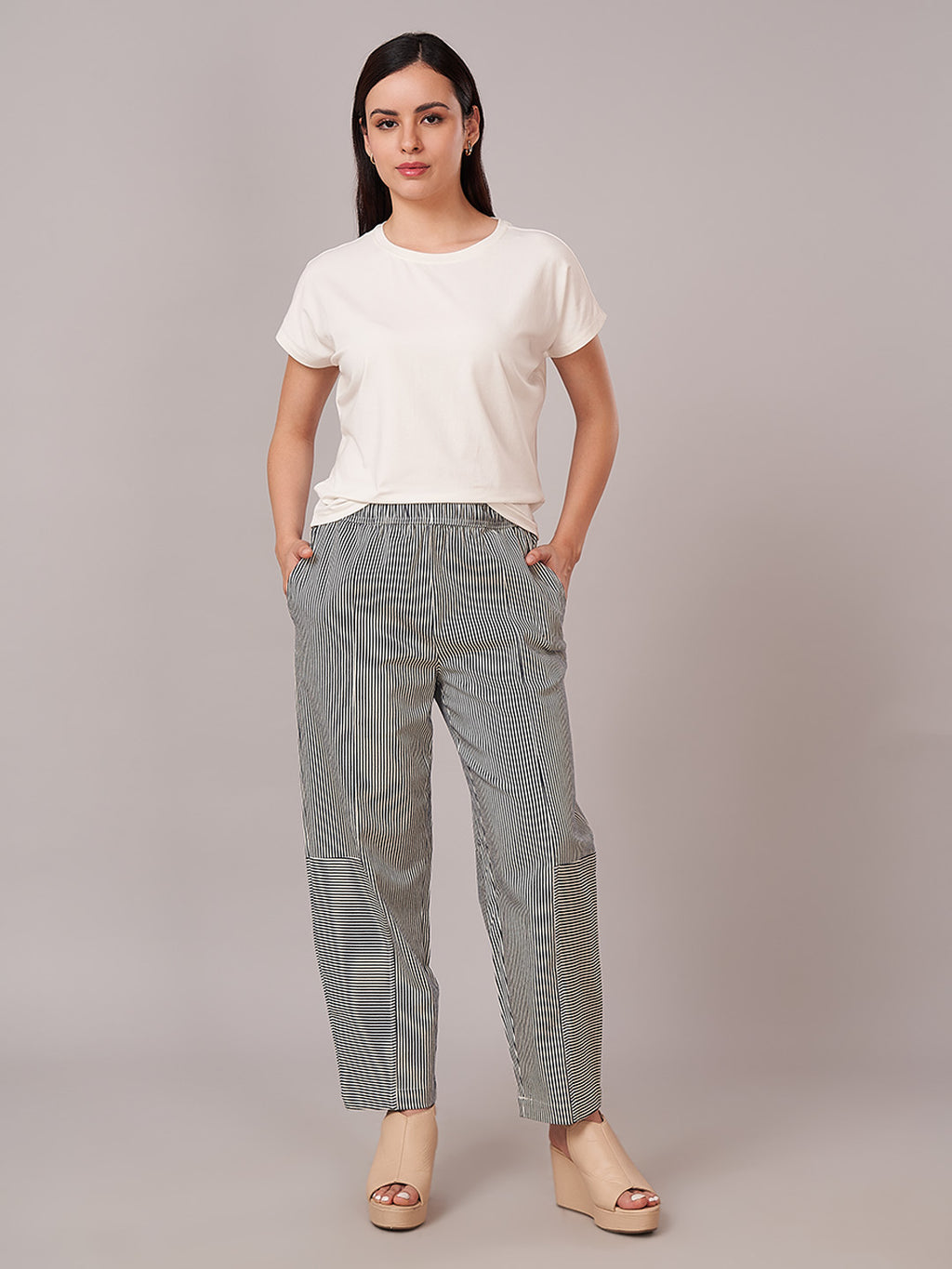Women's Cotton Lycra Barrel Leg Pant Indigo