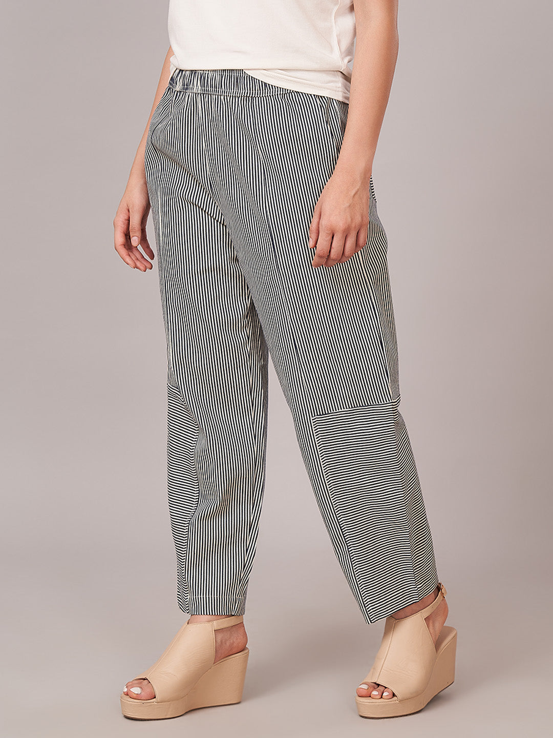 Women's Cotton Lycra Barrel Leg Pant Indigo