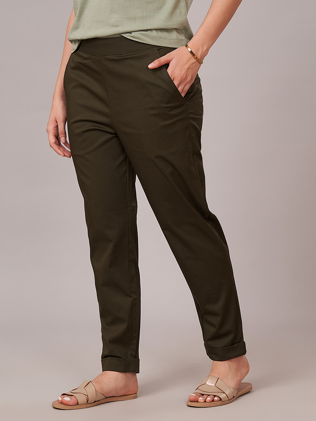 Women's Cotton Lycra Regular Fit Pants Olive