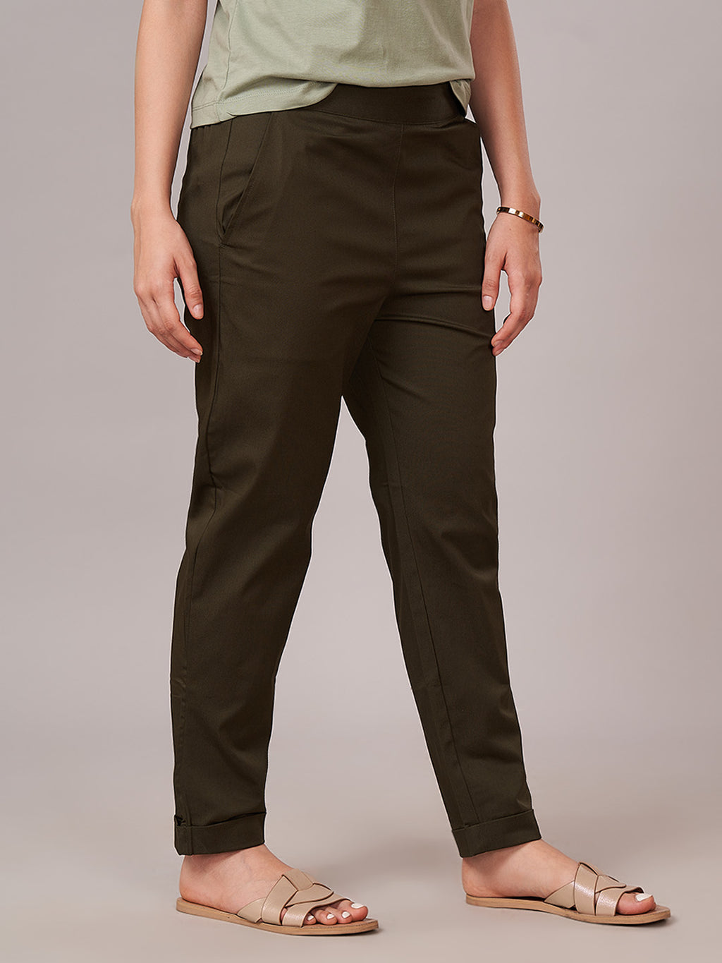 Women's Cotton Lycra Regular Fit Pants Olive