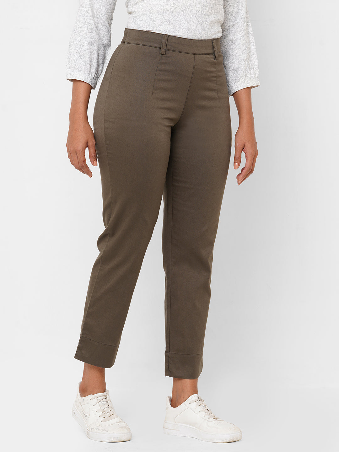 Off Duty Trousers and Pants  Buy Off Duty Korean Baggy Pants Camel Nude  Online  Nykaa Fashion