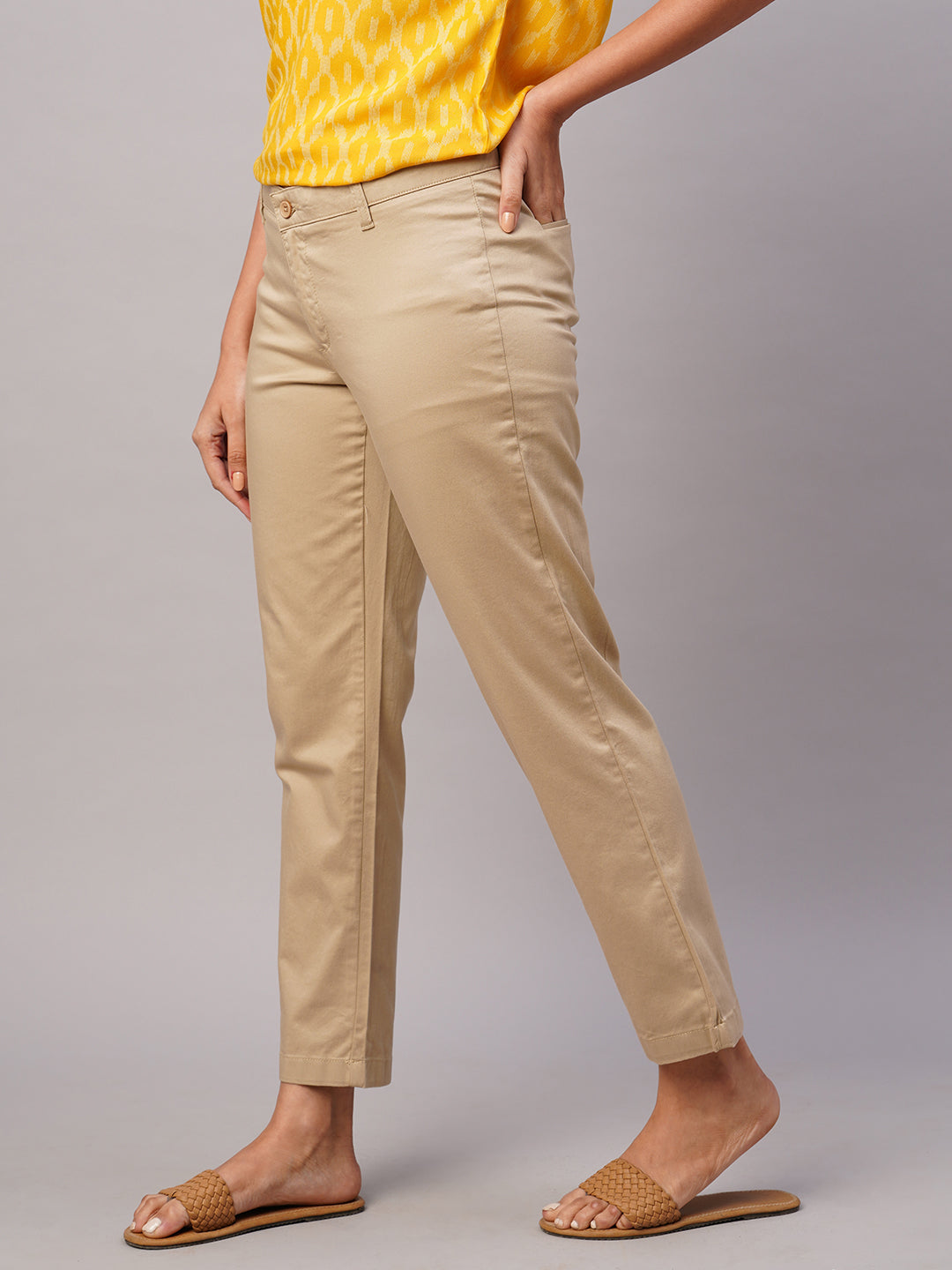 Women's Cotton Lycra Khaki Regular Fit Pant