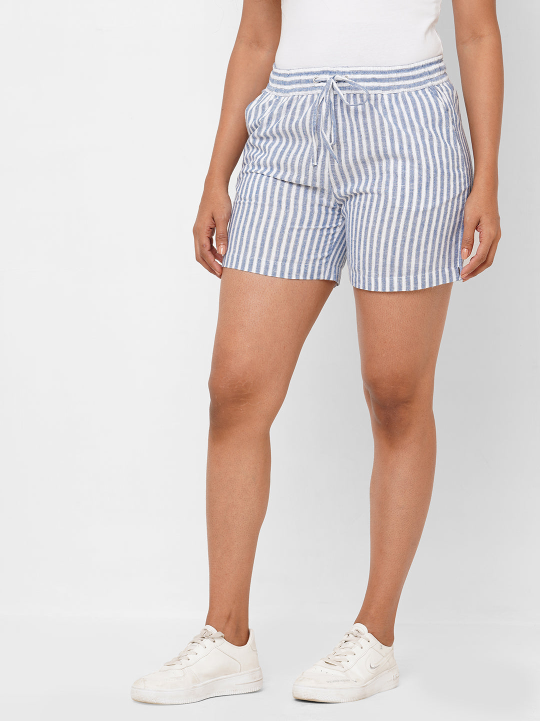 Women's Cotton Linen Blue Regular Fit Shorts