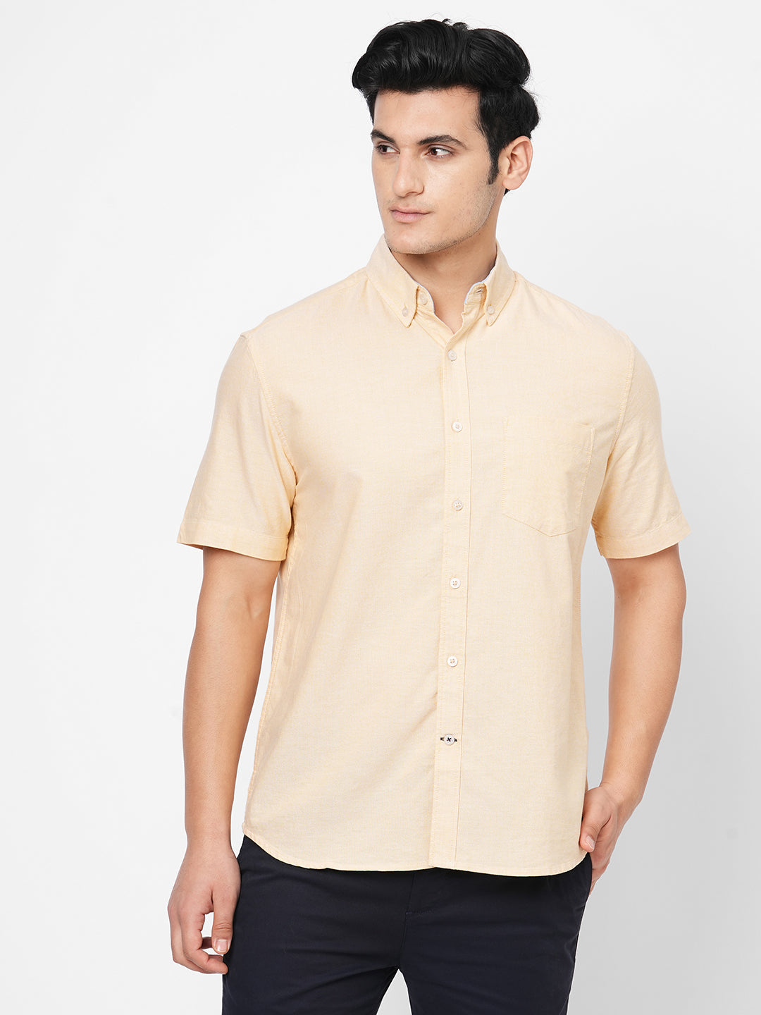 Men's Yellow Oxford Cotton Button down Collar Short Sleeved Shirt